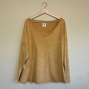 Like Love top women 2XL cotton blend mineral washed long sleeve vneck yellow